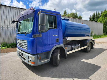 Vacuum truck MAN TGL 8.180