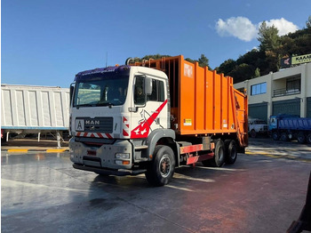 Garbage truck MAN