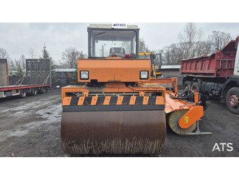 Road roller Tandem vibratory roller STAVOSTROJ VSH 102 (1997): picture 2