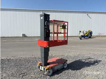 Vertical mast lift SKYJACK