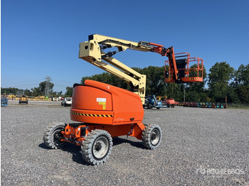 Articulated boom JLG