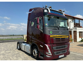 Leasing of  Volvo FH 500 Volvo FH 500: picture 2 Leasing of  Volvo FH 500 Volvo FH 500: picture 2