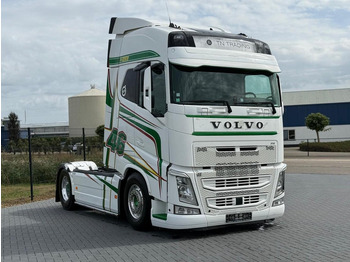Tractor unit VOLVO FH13 500
