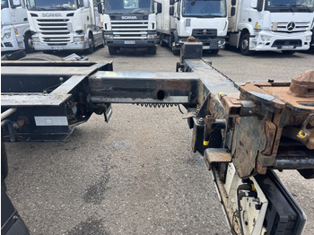 Container transporter/ Swap body semi-trailer for transportation of containers Krone: picture 5