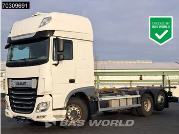 Container transporter/ Swap body truck DAF XF 480