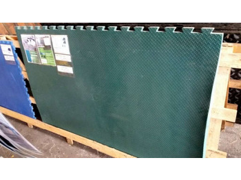 Livestock equipment