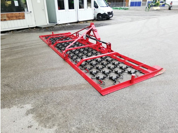Chain harrow