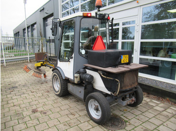 Road sweeper LM TRAC 286 Werktuigdrager ( zonder Borstel arm ): picture 4