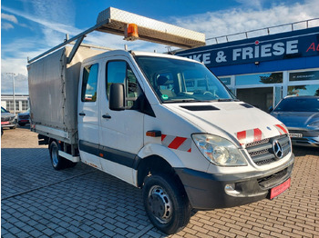 Curtain side van MERCEDES-BENZ Sprinter 516