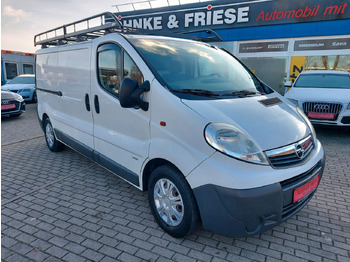 Passenger van OPEL Vivaro