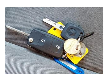 Passenger van Volkswagen T5 Transporter Kasten 4Motion KLIMA STANDHEIZUN: picture 3 Passenger van Volkswagen T5 Transporter Kasten 4Motion KLIMA STANDHEIZUN: picture 3