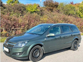 Car OPEL