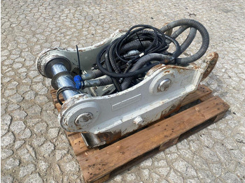 Quick coupler