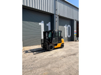 Leasing of  Hyundai 30D-9E Hyundai 30D-9E: picture 1 Leasing of  Hyundai 30D-9E Hyundai 30D-9E: picture 1