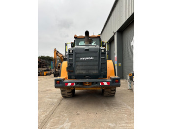 Wheel loader Hyundai HL960A: picture 4