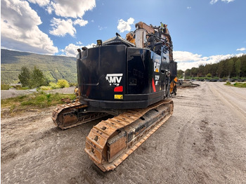 Crawler excavator CAT 325 FL CR: picture 5