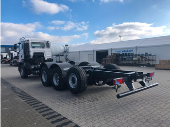 New Cab chassis truck MAN TGS 35.480 8x4 TRIDEM: picture 5