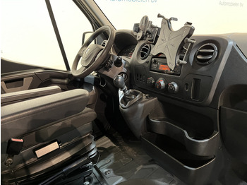 Interior photo 2: Panel van Renault Master 2.3 dCi L2H2 145 PK Servicebus / Bott Inrichting / Euro 6 / 220V. / Airco / Cruise Control / Camera / Trekhaak