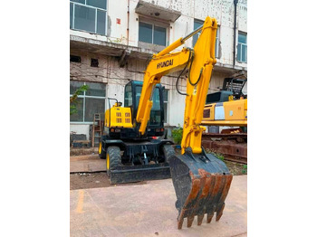 Wheel excavator Hyundai Robex 60 W-7: picture 2