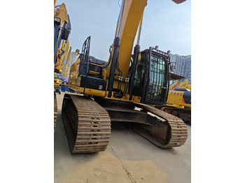Crawler excavator