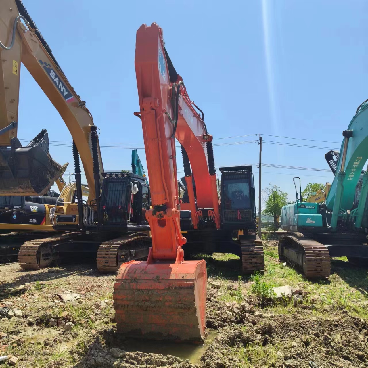 Crawler excavator HITACHI ZX350: picture 2 Crawler excavator HITACHI ZX350: picture 2