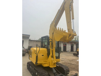 Crawler excavator KOMATSU PC56-7: picture 2