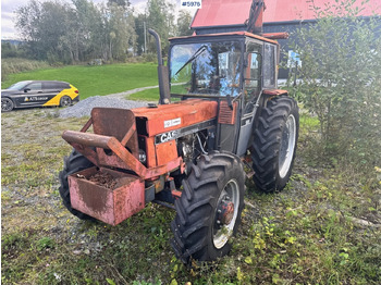 Farm tractor CASE IH