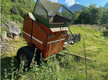 Hay and forage equipment