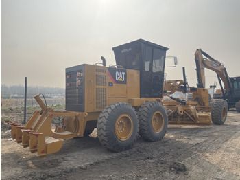 Grader CATERPILLAR 140K: picture 4 Grader CATERPILLAR 140K: picture 4