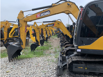 Mini excavator XCMG XE 85DA: picture 4