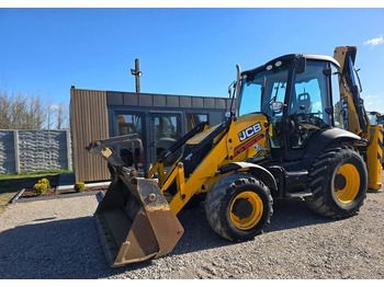 Backhoe loader JCB