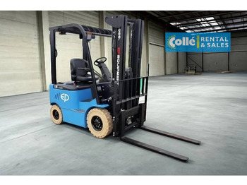 Electric forklift