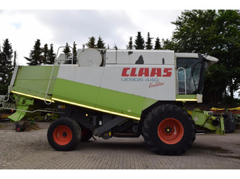 Combine harvester CLAAS Lexion 440 Evolution: picture 3