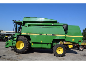 Combine harvester JOHN DEERE 2064