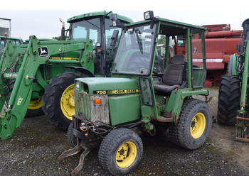 Farm tractor JOHN DEERE