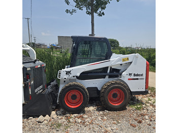 Skid steer loader BOBCAT S550