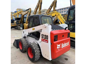 Skid steer loader Bobcat S130: picture 3