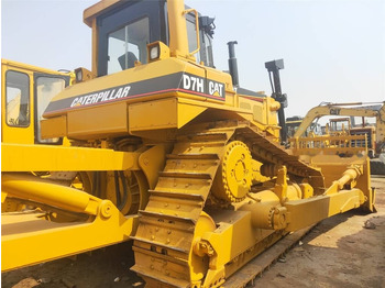 Bulldozer Caterpillar D7H: picture 2