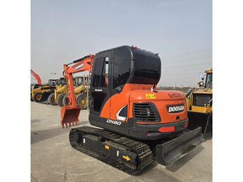 Crawler excavator Doosan DX60: picture 3
