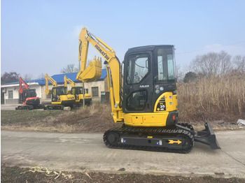 Mini excavator KOMATSU PC35MR: picture 3 Mini excavator KOMATSU PC35MR: picture 3