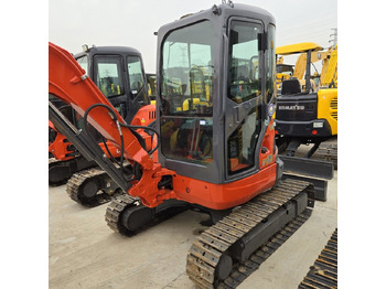 Mini excavator Kubota U35: picture 3