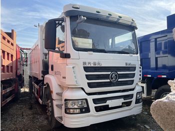 Tipper SHACMAN M3000: picture 2 Tipper SHACMAN M3000: picture 2