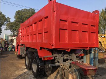 Tipper SINOTRUK HOWO: picture 3 Tipper SINOTRUK HOWO: picture 3