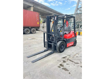 Diesel forklift Toyota FD25: picture 5