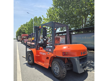Diesel forklift Toyota FD35: picture 2