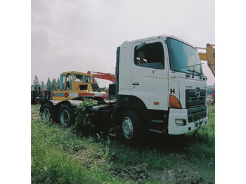 Leasing of HINO 700 HINO 700: picture 4
