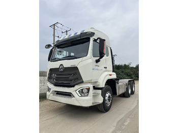 Tractor unit SINOTRUK