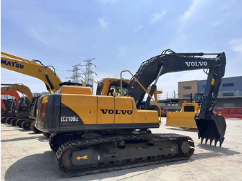 Crawler excavator Volvo EC210BLC: picture 5