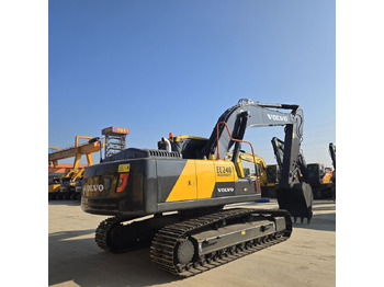 Crawler excavator VOLVO EC240