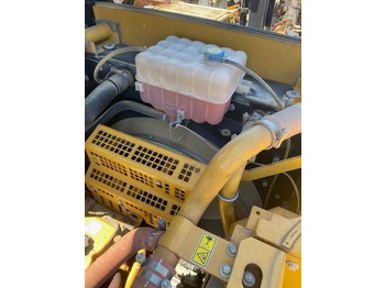 Crawler excavator CAT 324 EL: picture 3